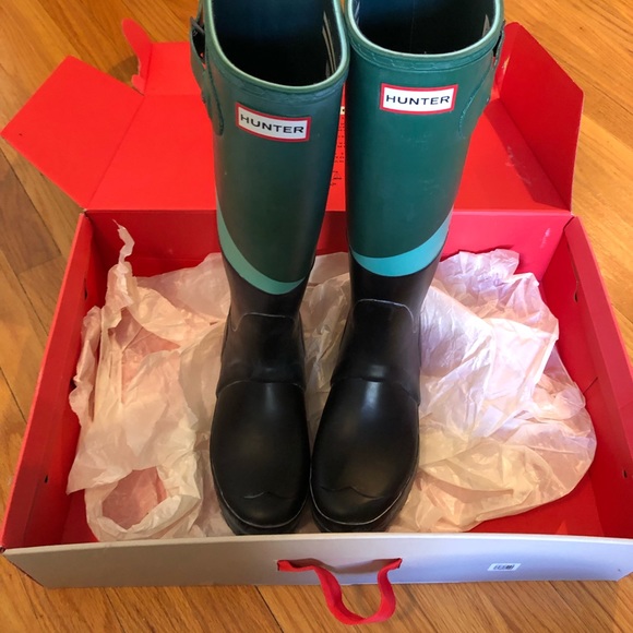 Hunter Boots Size 9-9.5 or 40/41 European - Picture 2 of 5
